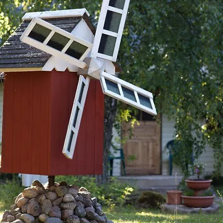 Tonise Holiday Houses * Lilbi (Saaremaa)