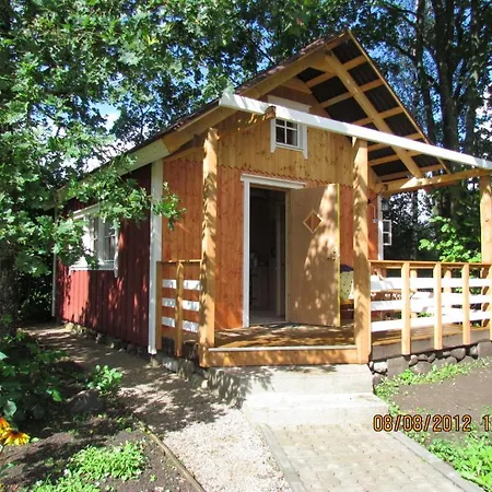 Ferienhaus Tonise Holiday Houses *