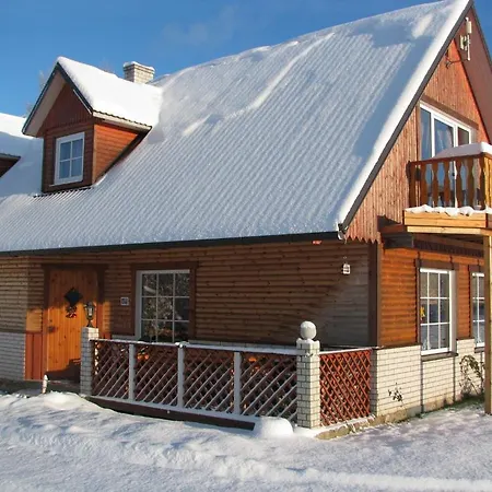 Tonise Semesterbostad Lilbi (Saaremaa)