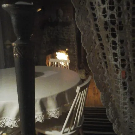 Tonise Holiday Houses