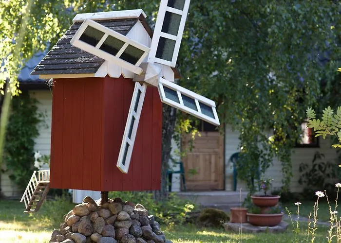 Tonise Holiday Houses * Lilbi (Saaremaa)