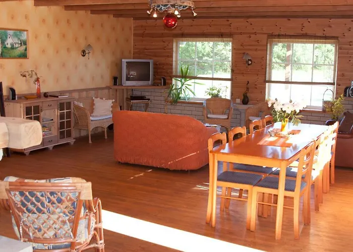 Tonise Holiday Houses Lilbi (Saaremaa)